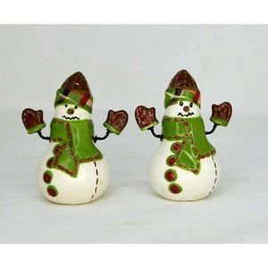 Snowman With Mittens Figural Salt and Pepper Shakers